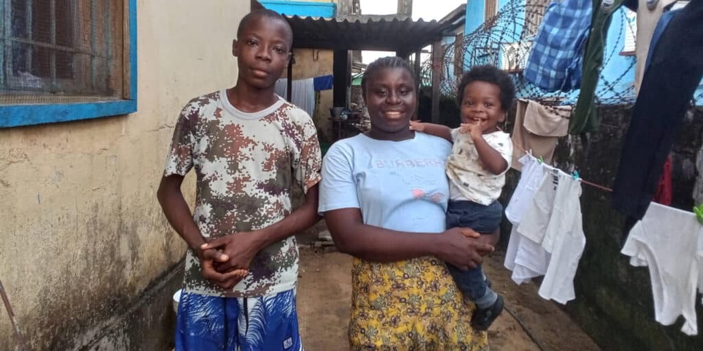 The children of the family from whom missionary Helen Roberts-Evans rents her house, standing in front of their house. (Photo: Helen Roberts-Evans)