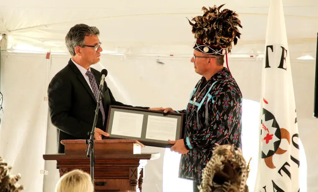 Thomas Kemper and Chief Billie Friend